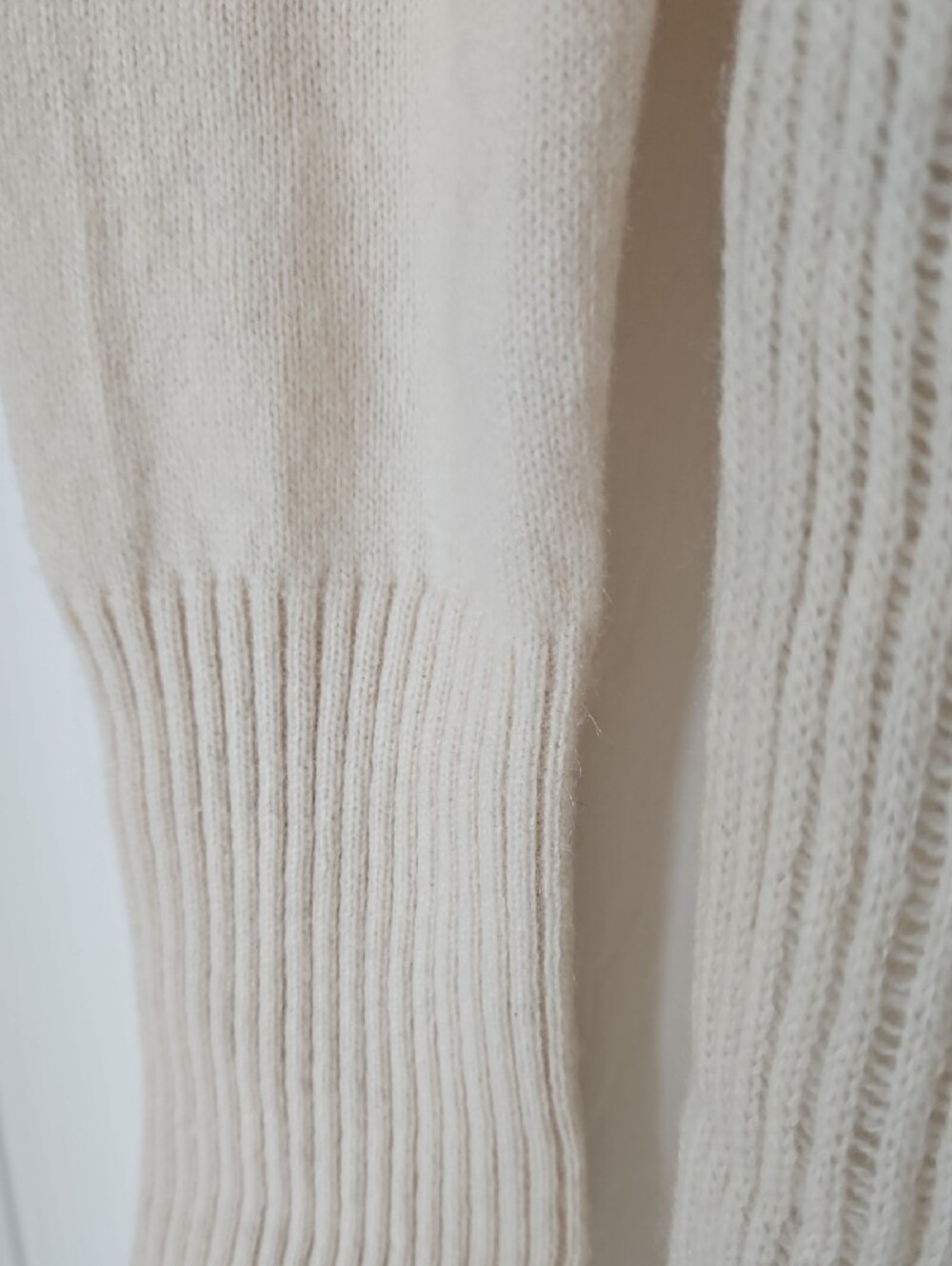 Max Studio Cream Open-Front Ribbed Cashmere Cardigan - Picture 4 of 11